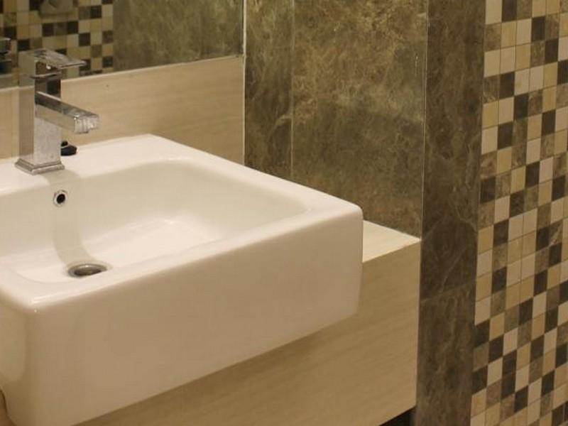 Life Emerald Hotel Surabaya Eksteriør billede